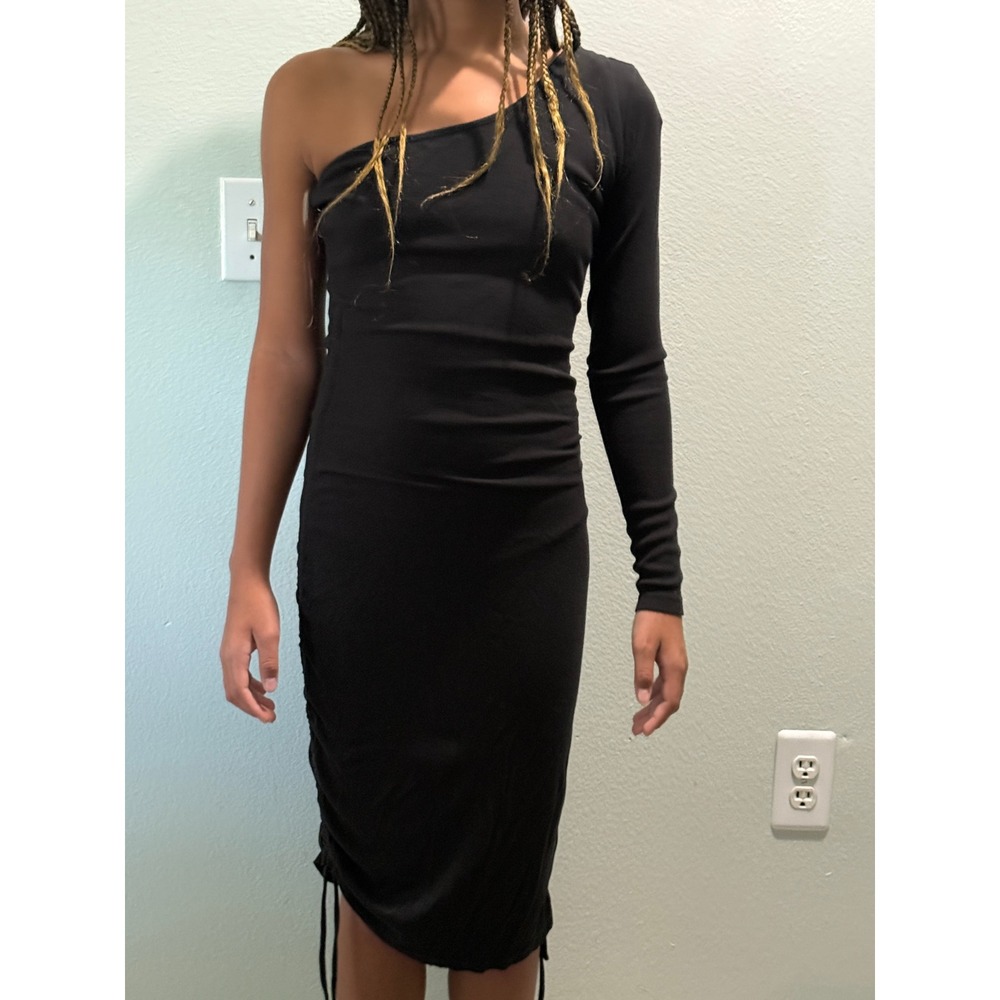 Lyn Burches Black One Shoulder Long Sleeve Ruched Midi Dress Womens Size S MINT